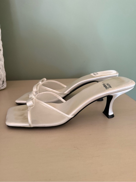 Jeffrey Campbell Shoes - Jeffrey Campbell Sweet On U White Square-Toe Kitten Heel Mules with Bow